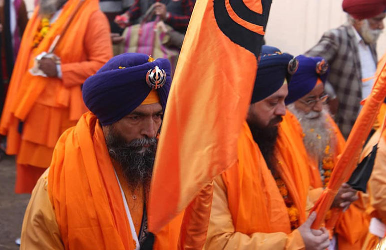 Sikhism Religion History Facts Beliefs Books More World 